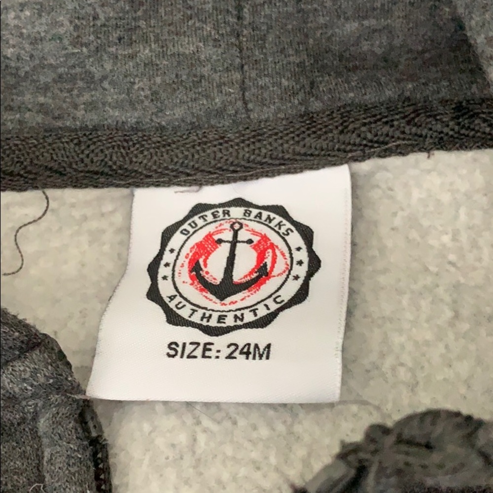 ♥️ Pre-loved lot of 2T/24m boys clothes - Picture 7 of 7